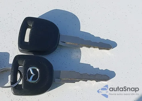 2013 Mazda Mx-5 Miata Sport z USA, uszkodzony, nr VIN JM1NC2JF5D0232207